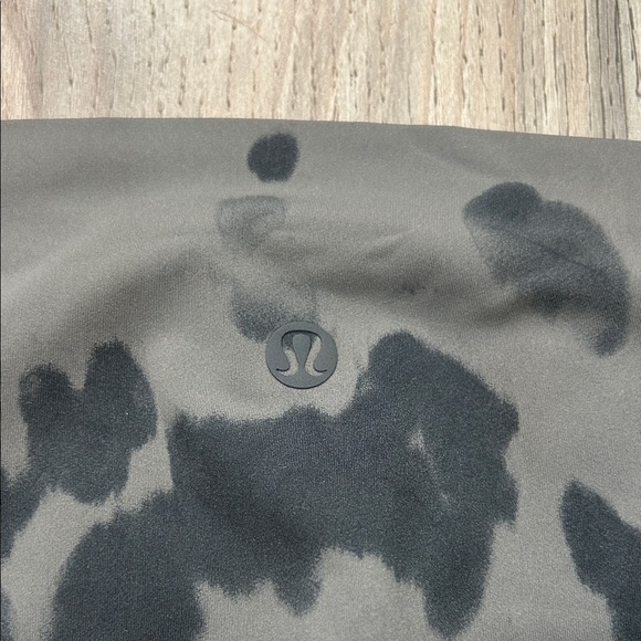 Lululemon Athletica Black Patterned Leggings - Picture 2 of 3